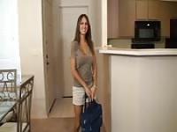 MILF morena haciendo un casting