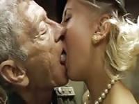 Alter italienischer Soldat landet Treffer